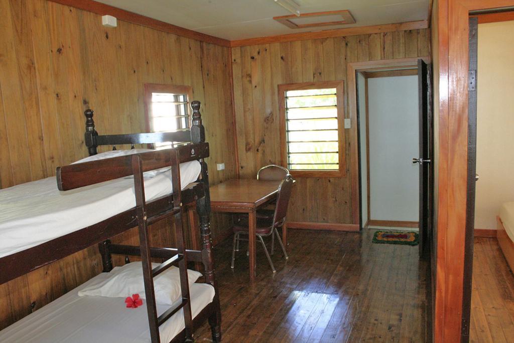 Ratu Kini Backpackers&Dive Resort Mana Island Zimmer foto