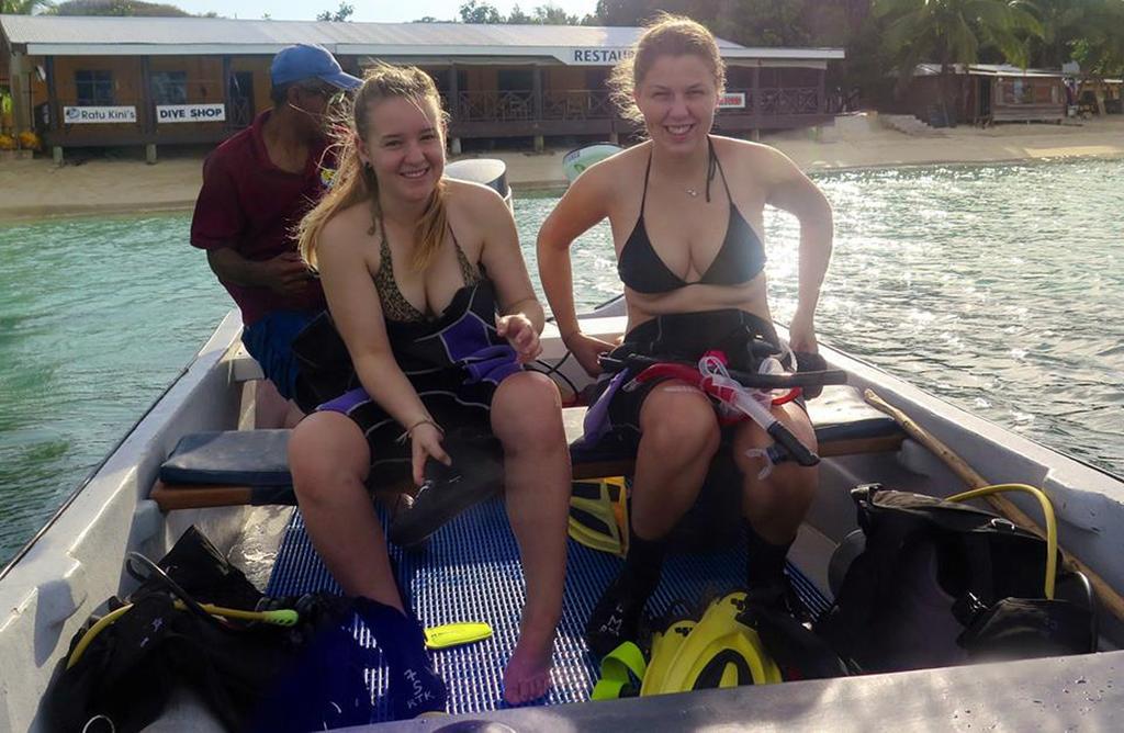 Ratu Kini Backpackers&Dive Resort Mana Island Exterior foto