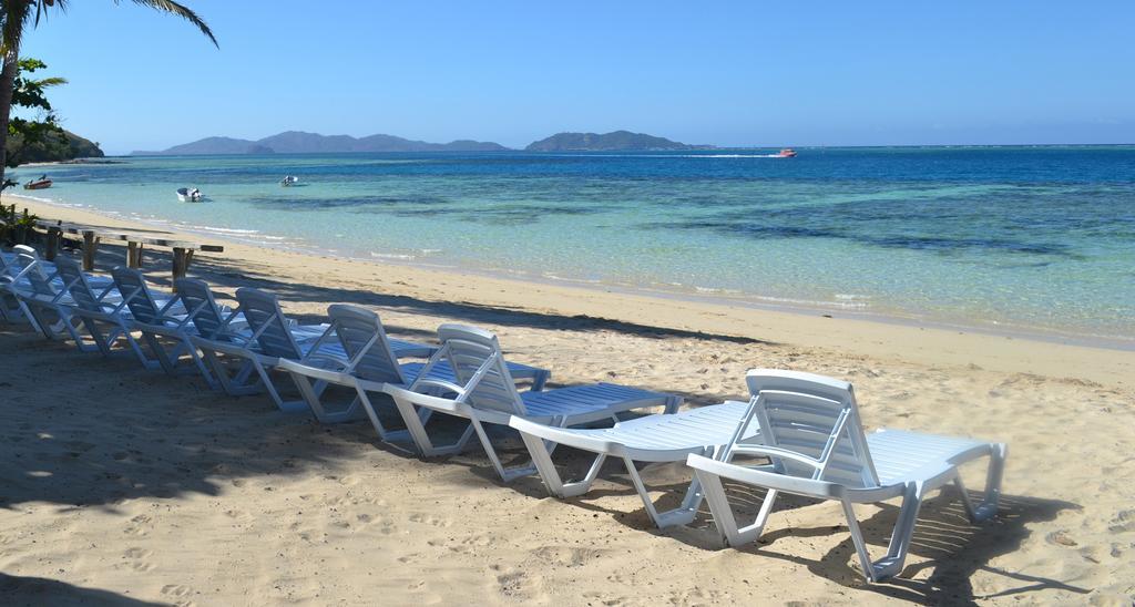 Ratu Kini Backpackers&Dive Resort Mana Island Exterior foto