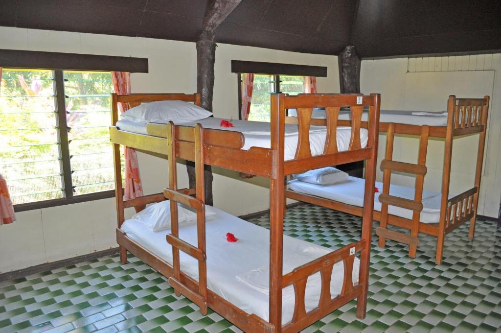 Ratu Kini Backpackers&Dive Resort Mana Island Zimmer foto