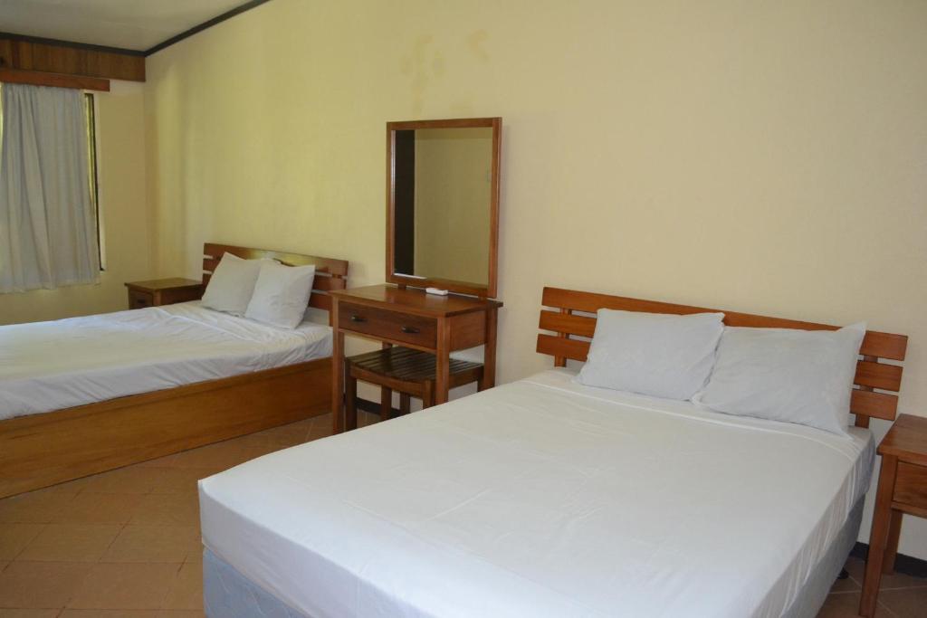 Ratu Kini Backpackers&Dive Resort Mana Island Zimmer foto